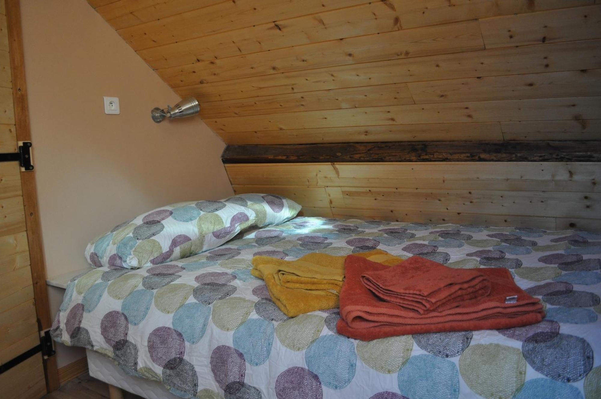 Eco Gite La Grange Fos Szoba fotó